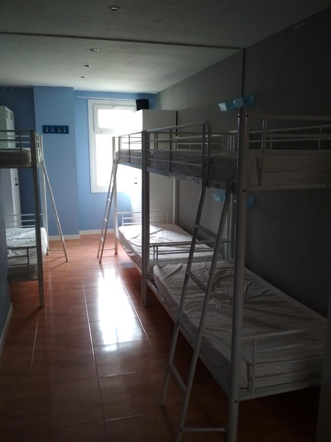 Galerna Zarautz Hostel Luaran gambar